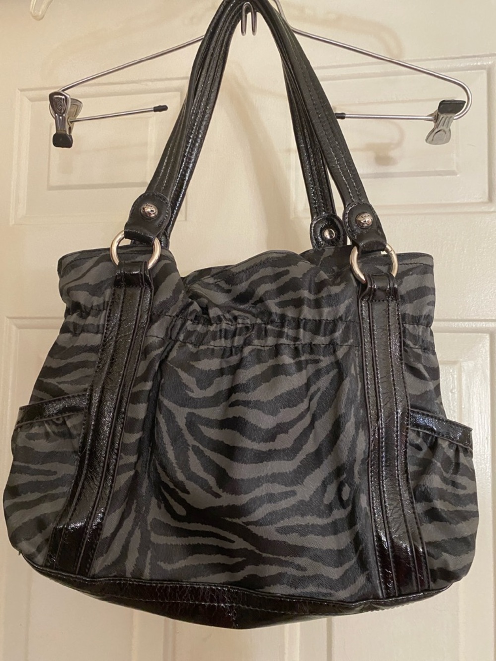 Kathy van Zeeland Black Zebra-Type Print Shoulder Bag - Picture 5 of 16